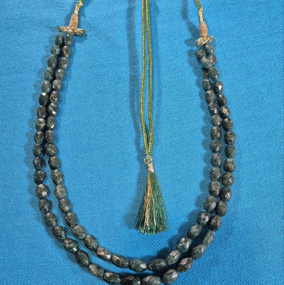 Green Stone Drawstring Necklace